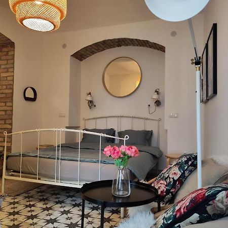 Studio Apartment Frano ซาเกร็บ ภายนอก รูปภาพ