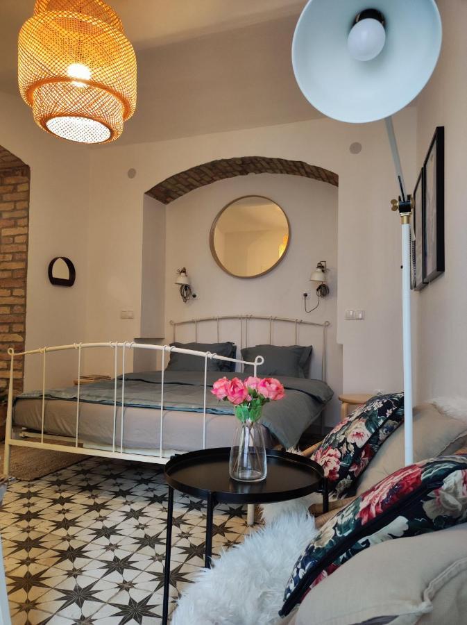 Studio Apartment Frano ซาเกร็บ ภายนอก รูปภาพ
