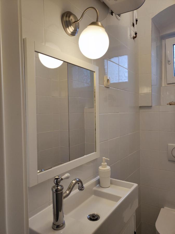 Studio Apartment Frano ซาเกร็บ ภายนอก รูปภาพ